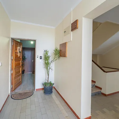 Zizas House T2 Palace Apartman *